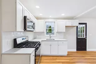 715 Newhall St, Fall River, MA 02721 - Photo 11