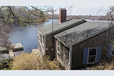 10 Coral Hill Rd, Essex, MA 01929 - Photo 3