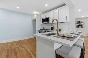 8 Hammatt St, Ipswich, MA 01938 - Photo 5