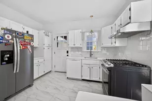 171a Lowell Ave, Newton, MA 02460 - Photo 11