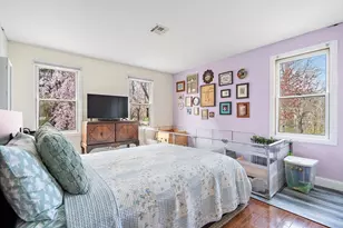 7 Holbrook St, Medway, MA 02053 - Photo 27