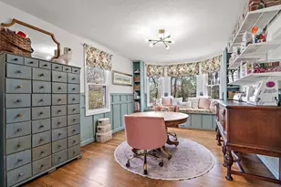 7 Holbrook St, Medway, MA 02053 - Photo 7