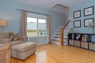33 Chetwynd Rd, Somerville, MA 02144 - Photo 7