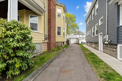 42-44 Burnside St, Medford, MA 02155 - Photo 11