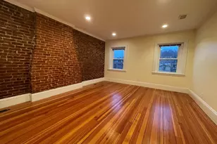 1616 Beacon St, Brookline, MA 02446 - Photo 13