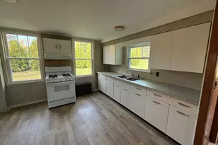 191 Fort Hill Ave, Pittsfield, MA 01201 - Photo 3