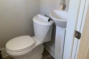 145 Main St, Westfield, MA 01085 - Photo 25