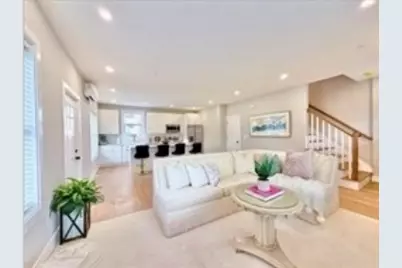 20 Broad St #3, Medway, MA 02053 - Photo 1