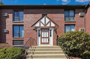 1229 Lawrence St, Lowell, MA 01852 - Photo 3