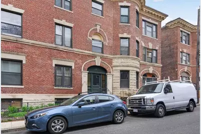 19 Royal St #6, Boston, MA 02134 - Photo 1