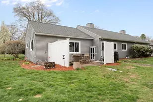 165 Applewood Dr, Chicopee, MA 01022 - Photo 29