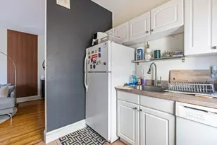 242 S Huntington Ave, Boston, MA 02130 - Photo 9