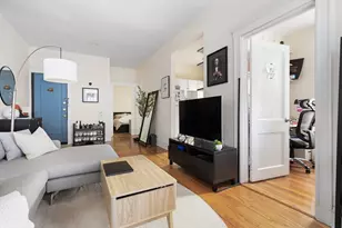 242 S Huntington Ave, Boston, MA 02130 - Photo 3