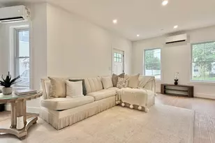 20 Broad St, Medway, MA 02053 - Photo 9