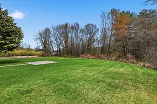 1270 West St, Amherst, MA 01002 - Photo 33