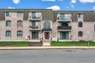 40 High St, Dedham, MA 02026 - Photo 3