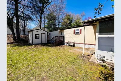 11 Lamplighter Ln, Springfield, MA 01119 - Photo 25
