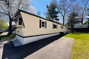 11 Lamplighter Ln, Springfield, MA 01119 - Photo 29