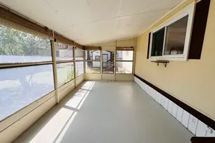 11 Lamplighter Ln, Springfield, MA 01119 - Photo 25