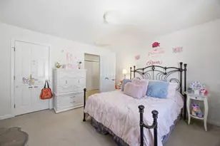 232 Reeves St, Fall River, MA 02721 - Photo 9