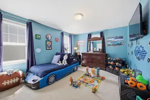 232 Reeves St, Fall River, MA 02721 - Photo 5
