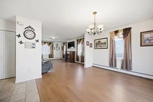 232 Reeves St, Fall River, MA 02721 - Photo 3