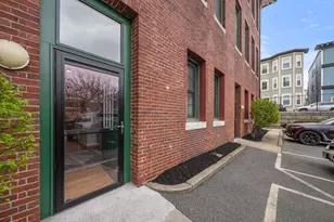 486 E 3rd St, Boston, MA 02127 - Photo 17