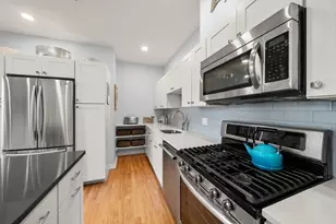486 E 3rd St, Boston, MA 02127 - Photo 7