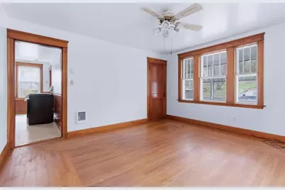 7 Third Avenue, Dudley, MA 01571 - Photo 7