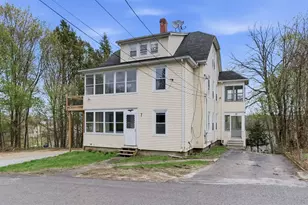 7 3rd Ave, Dudley, MA 01571 - Photo 1