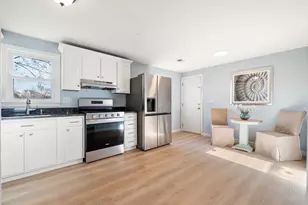 12 Parker Dr, Wareham, MA 02571 - Photo 5