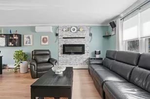 152 S Main St, Uxbridge, MA 01569 - Photo 17