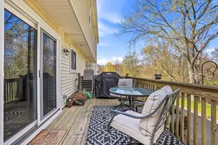152 S Main St, Uxbridge, MA 01569 - Photo 31
