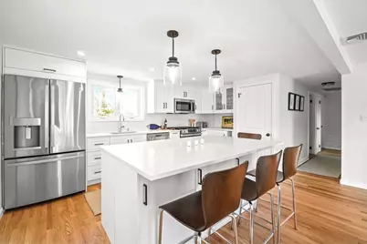 67 Montgomery Rd, Swansea, MA 02777 - Photo 5