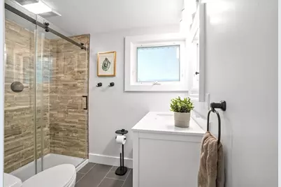 67 Montgomery Rd, Swansea, MA 02777 - Photo 11