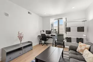 30 Penniman Rd, Boston, MA 02134 - Photo 9