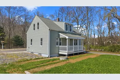 246 Winthrop St, Rehoboth, MA 02769 - Photo 3