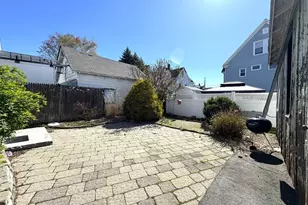 69 Cleveland Ave, Everett, MA 02149 - Photo 9