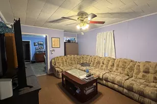 66 Hargraves St, Fall River, MA 02723 - Photo 7