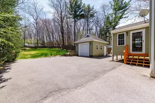 608 Church St, Northbridge, MA 01588 - Photo 29