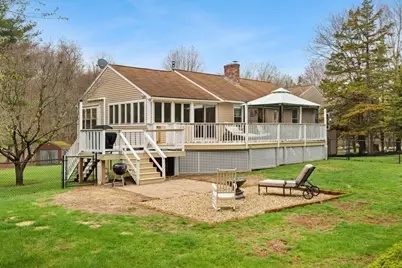 70-R Milk St, Blackstone, MA 01504 - Photo 9
