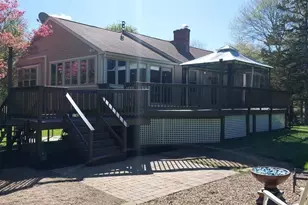70R Milk St, Blackstone, MA 01504 - Photo 9