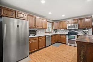 70R Milk St, Blackstone, MA 01504 - Photo 19