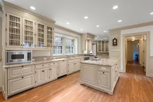650 Canton Ave, Milton, MA 02186 - Photo 15