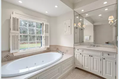 650 Canton Ave, Milton, MA 02186 - Photo 25
