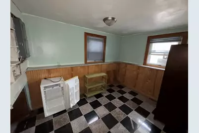 11 Othello St, Brockton, MA 02301 - Photo 5