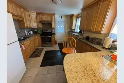 11 Othello St, Brockton, MA 02301 - Photo 3