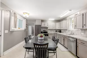46 Berkley St, Pittsfield, MA 01201 - Photo 5