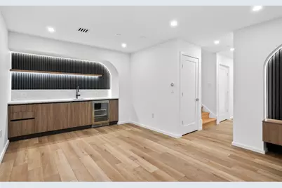 15 Algonquin Rd #2, Newton, MA 02467 - Photo 21
