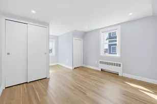185 Suffolk Ave, Revere, MA 02151 - Photo 9